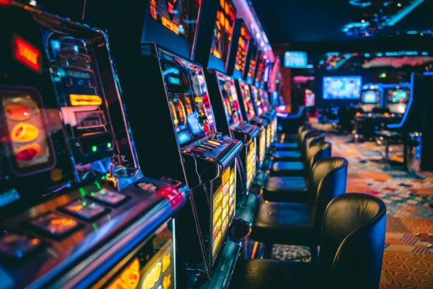 mcitytoto login app showing live football markets and live-dealer blackjack table